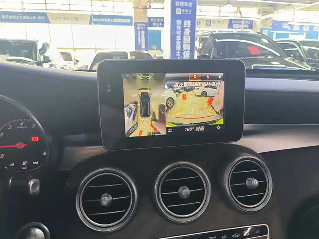 Mercedes-Benz GLC 2018 Facelift GLC 300 4MATIC Dynamic фото 13