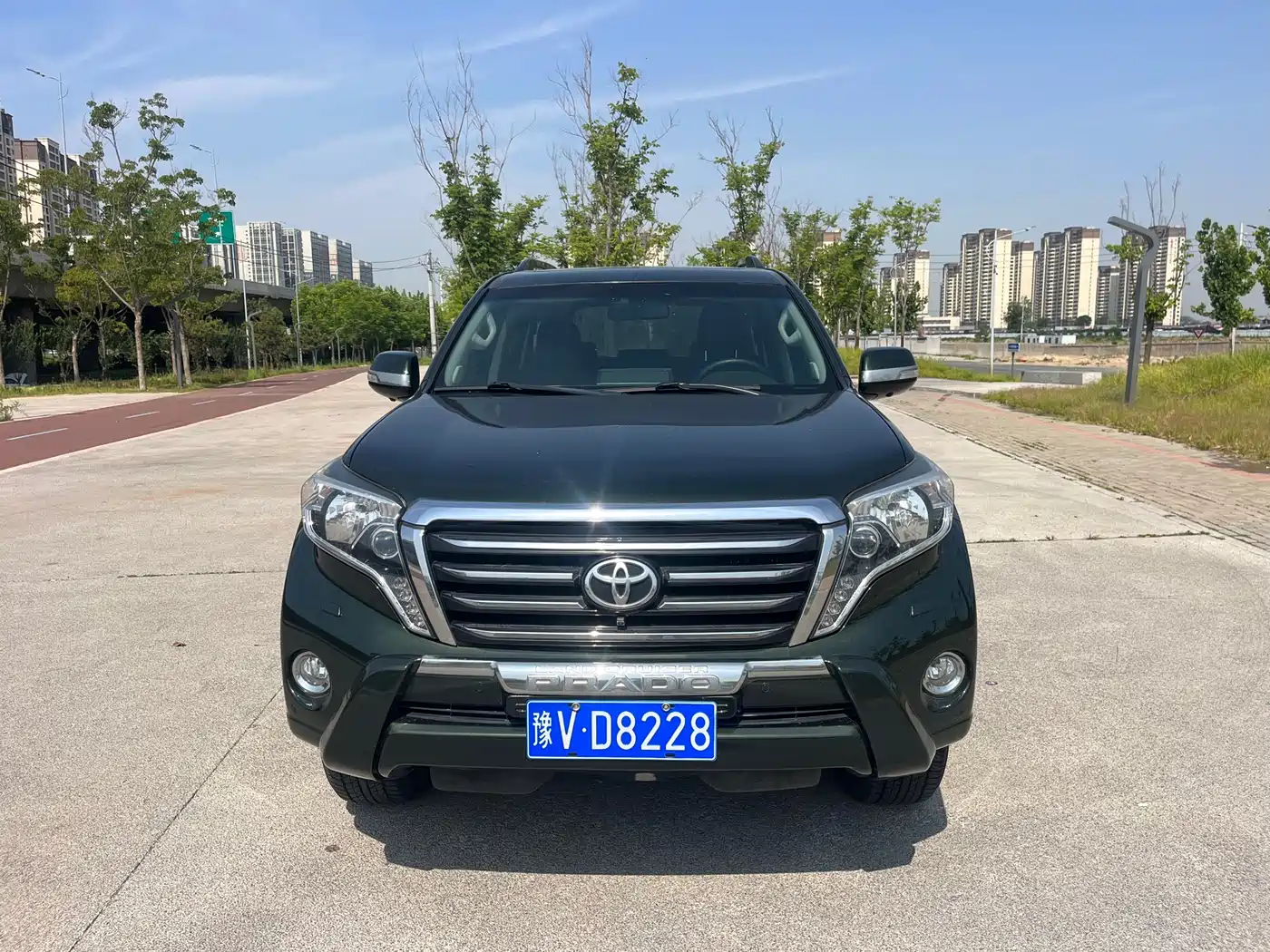 Toyota Prado 2016 3.5L Auto TX-L фото 2