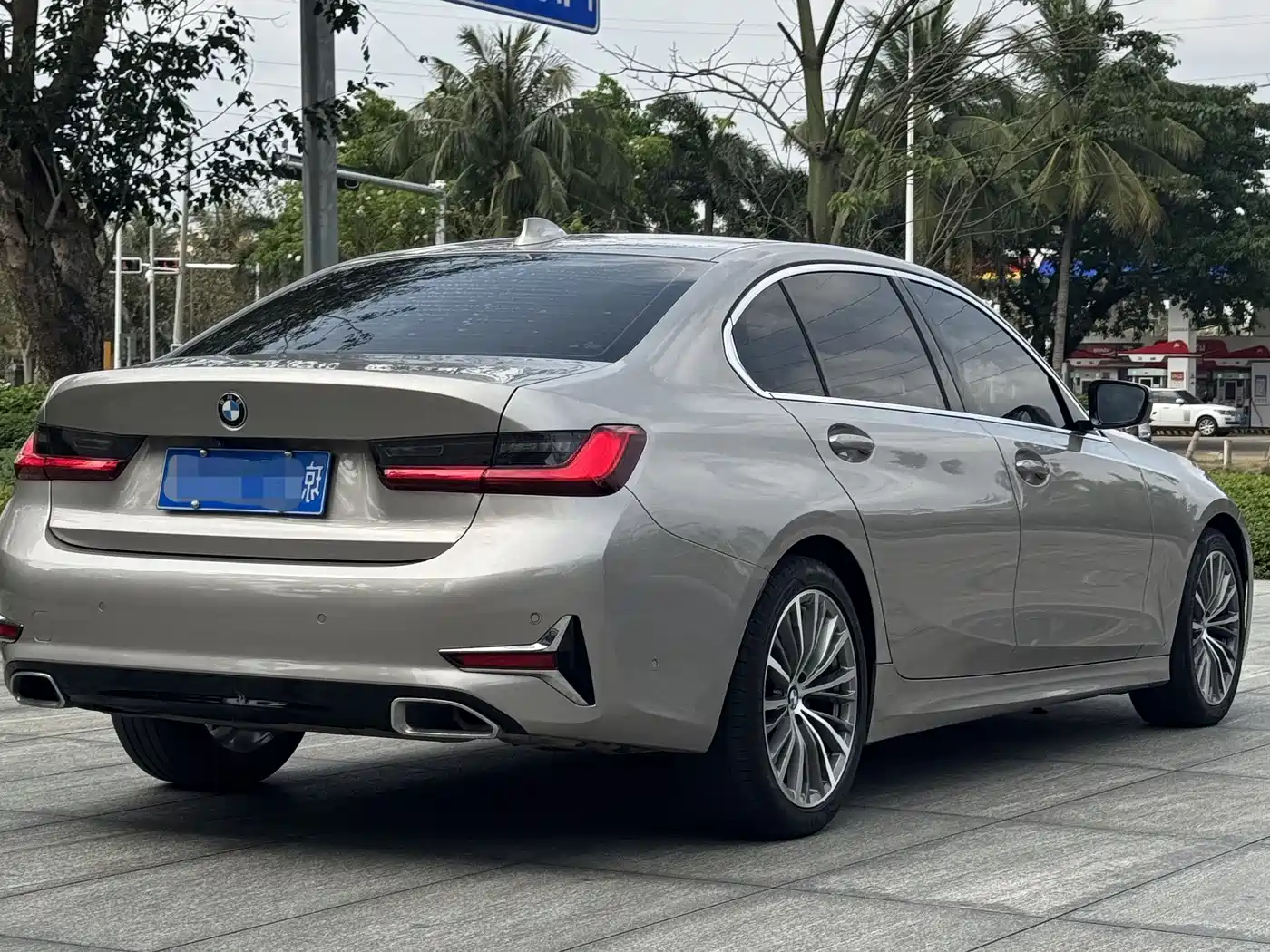 BMW 3 Series 2020 325Li Launch Edition фото 7
