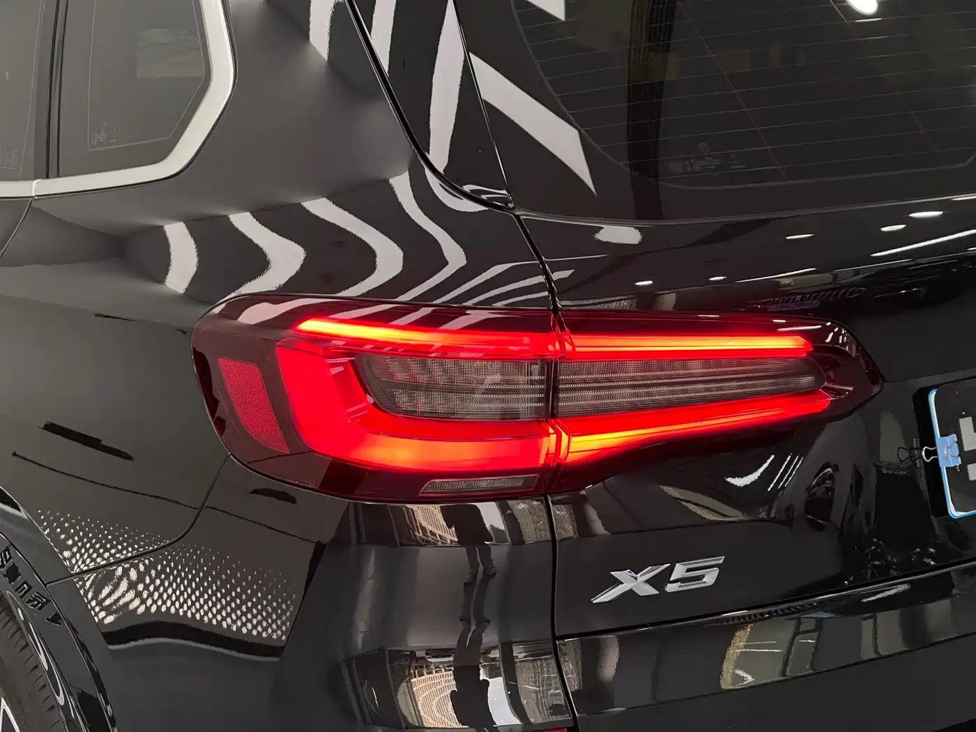 BMW X5 2022 xDrive 30Li Premium M Sport Package фото 35