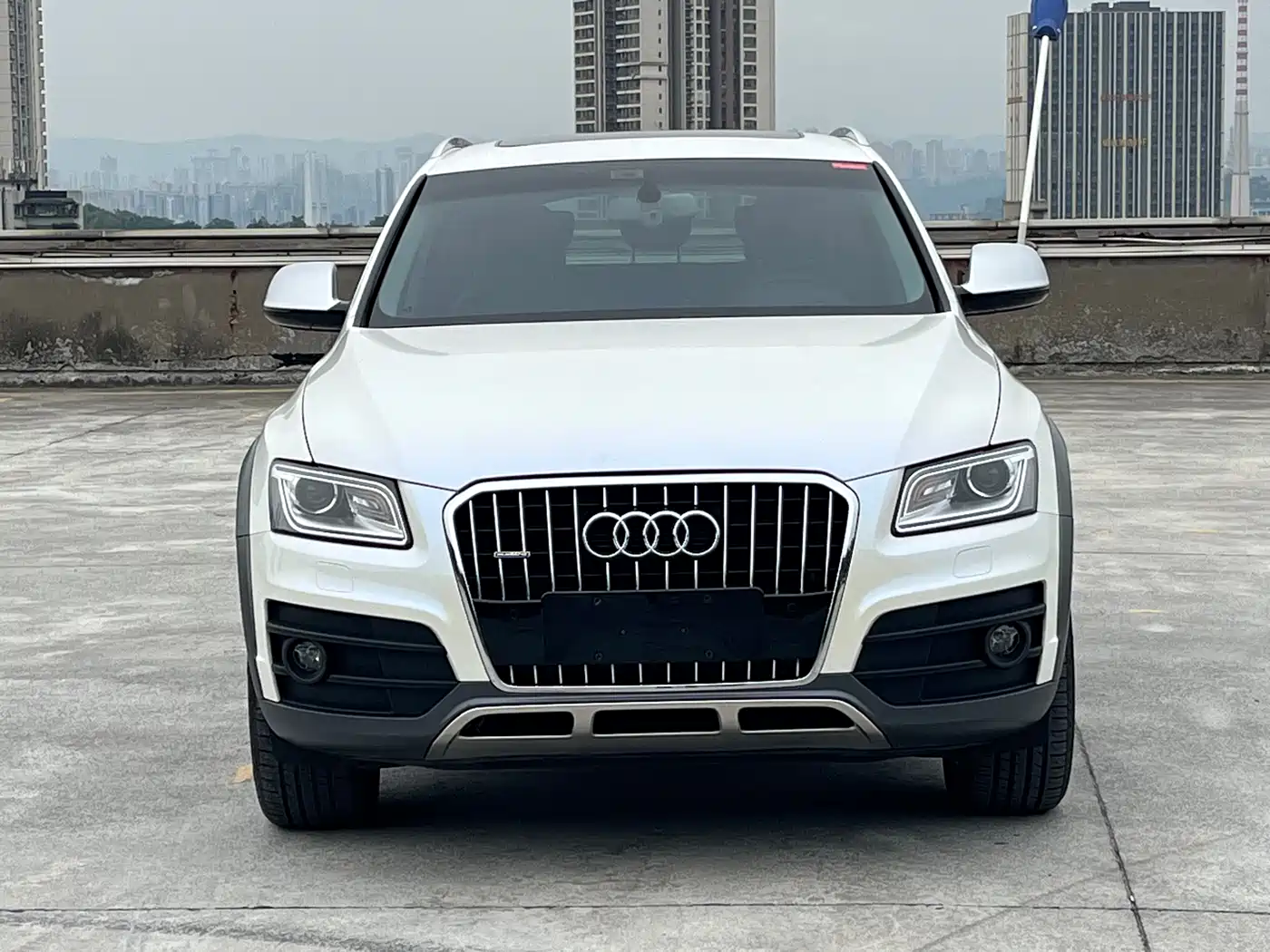 Audi Q5 2017 Plus 40 TFSI Technology фото 2