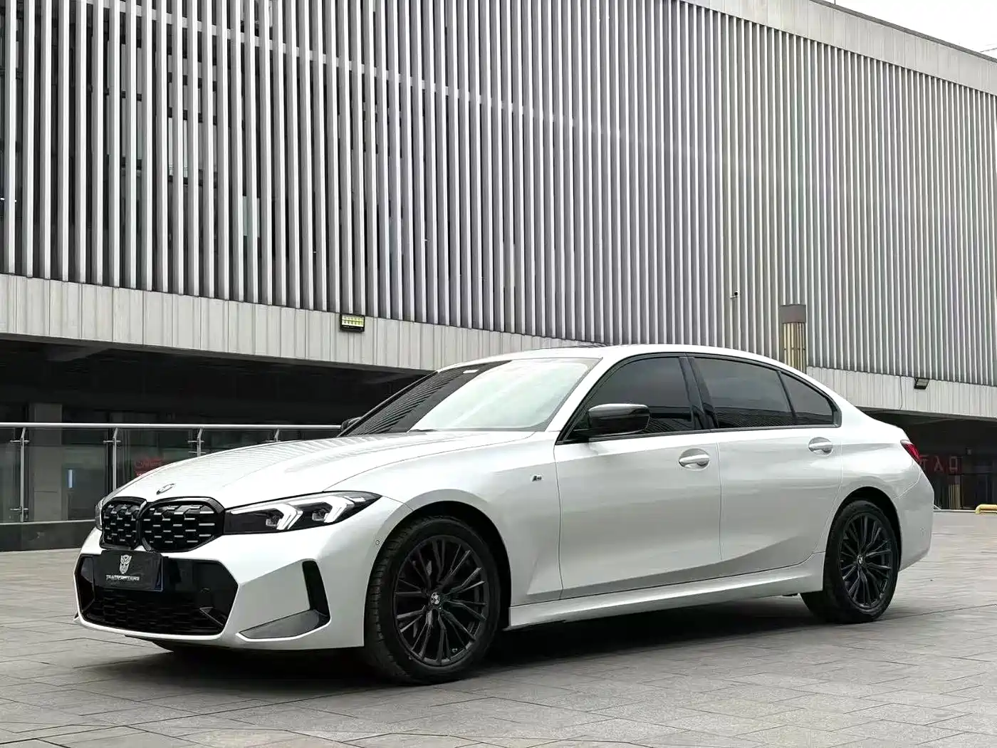 BMW 3 Series 2024 325Li M Sport Shadowline Package