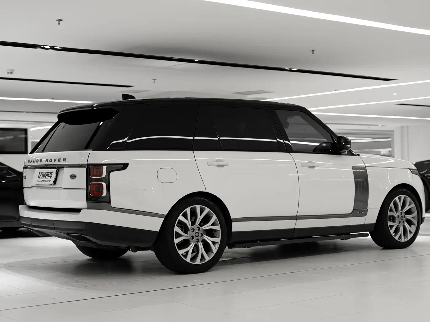 Фото 5 - Land Rover Range Rover