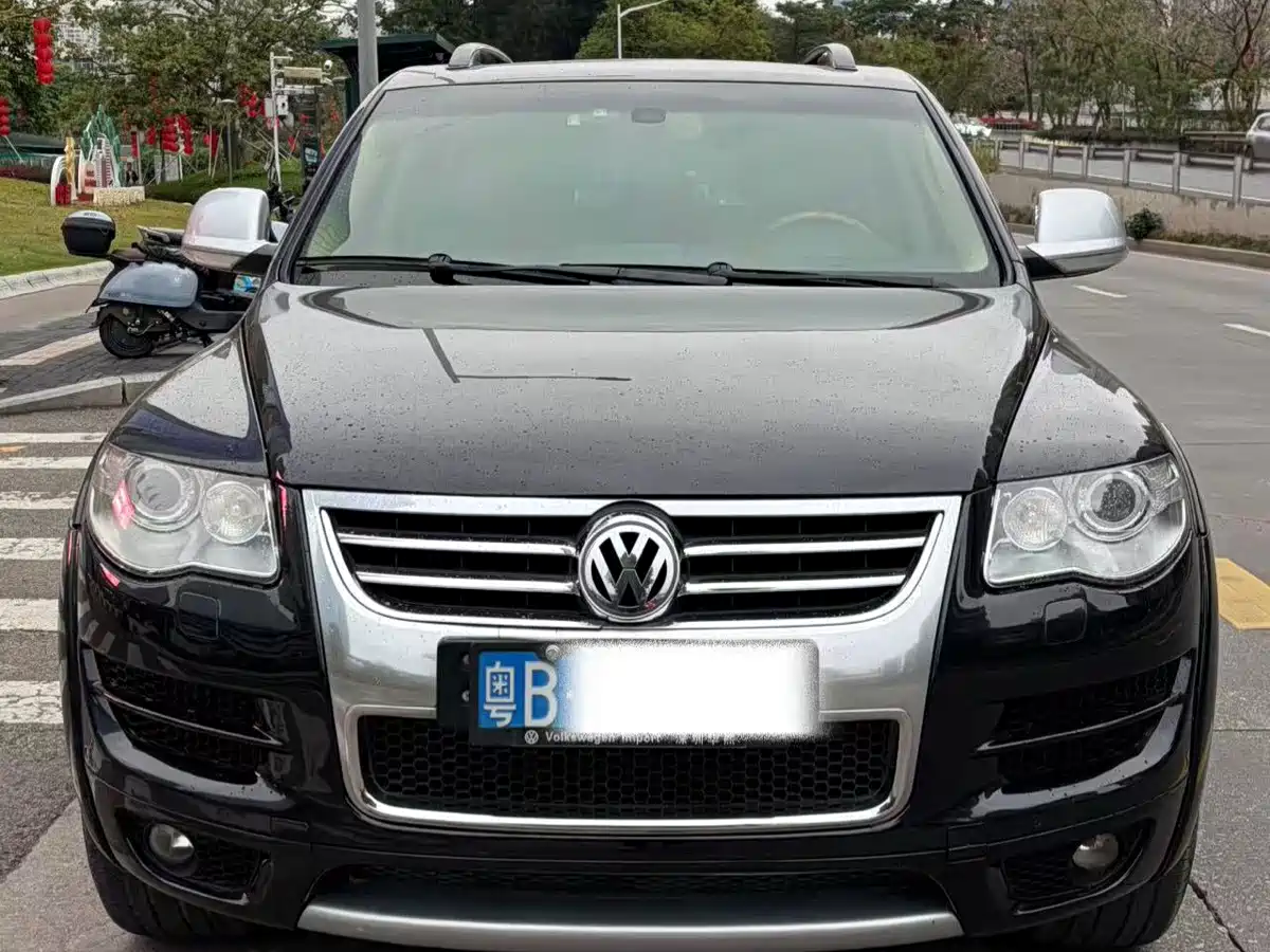 Volkswagen Touareg 2010 2009 3.0T Diesel Standard