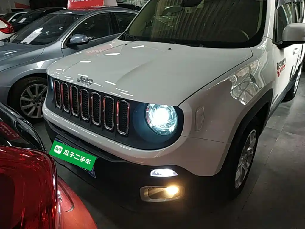 Jeep Renegade 2018 2018 Connected Large Screen Edition 180T Automatic Power
