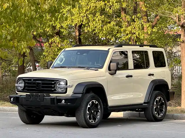 TANK TANK 300 NEW ENERGY