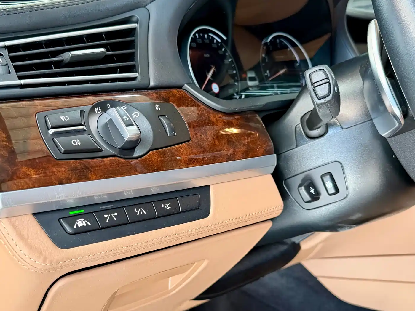 BMW 7 Series 2013 Model 760Li фото 10