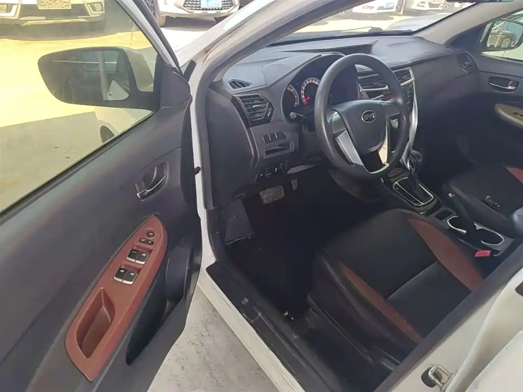 BYD F3 2016 1.5L Automatic Luxury фото 16