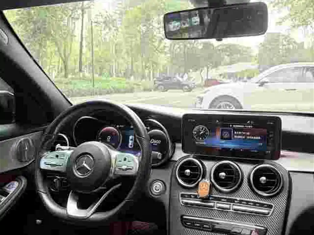 Mercedes-Benz C-Class 2021 C 260 Starry Exclusive Edition фото 4