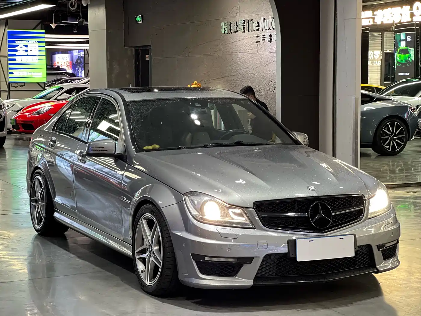 Mercedes-Benz C-Class AMG 2012 AMG C 63 Sport фото 3