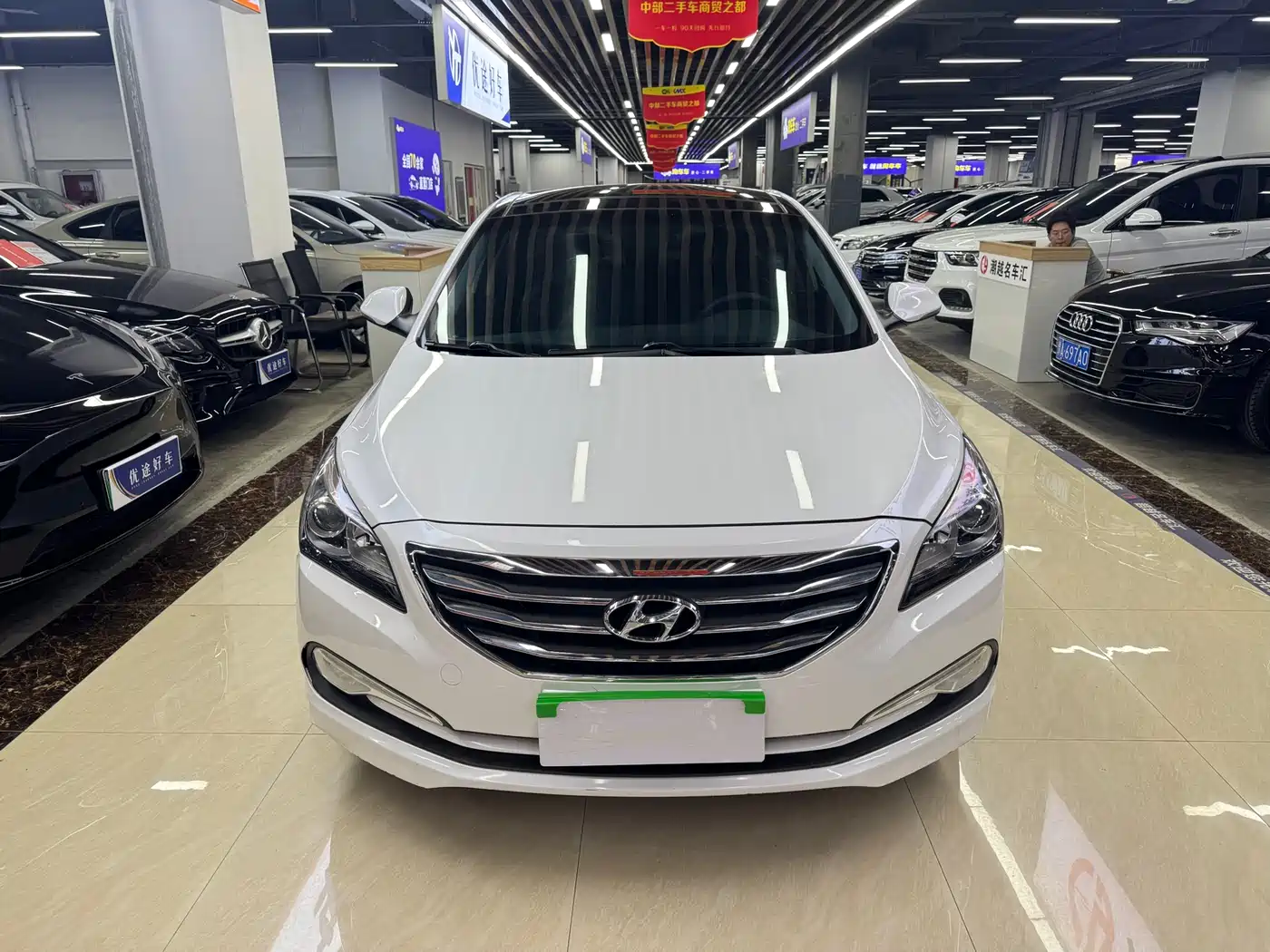 Hyundai Mistra 2014 1.8L Auto Smart GLS фото 5