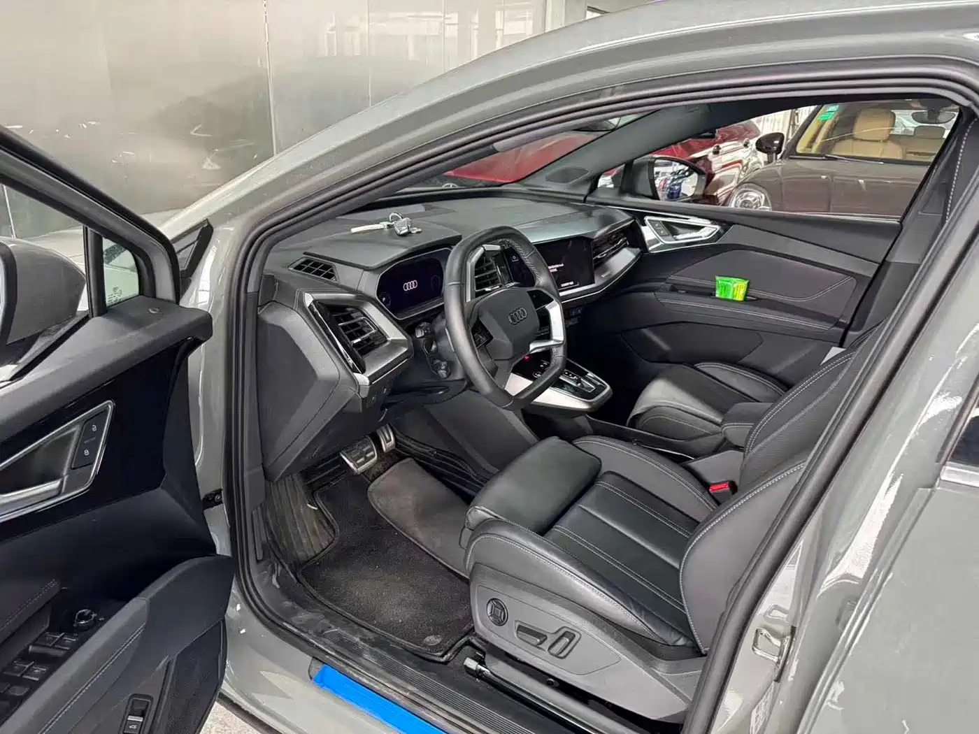 Audi Q4 e-tron 2023 2023 40 e-tron Pioneer Edition