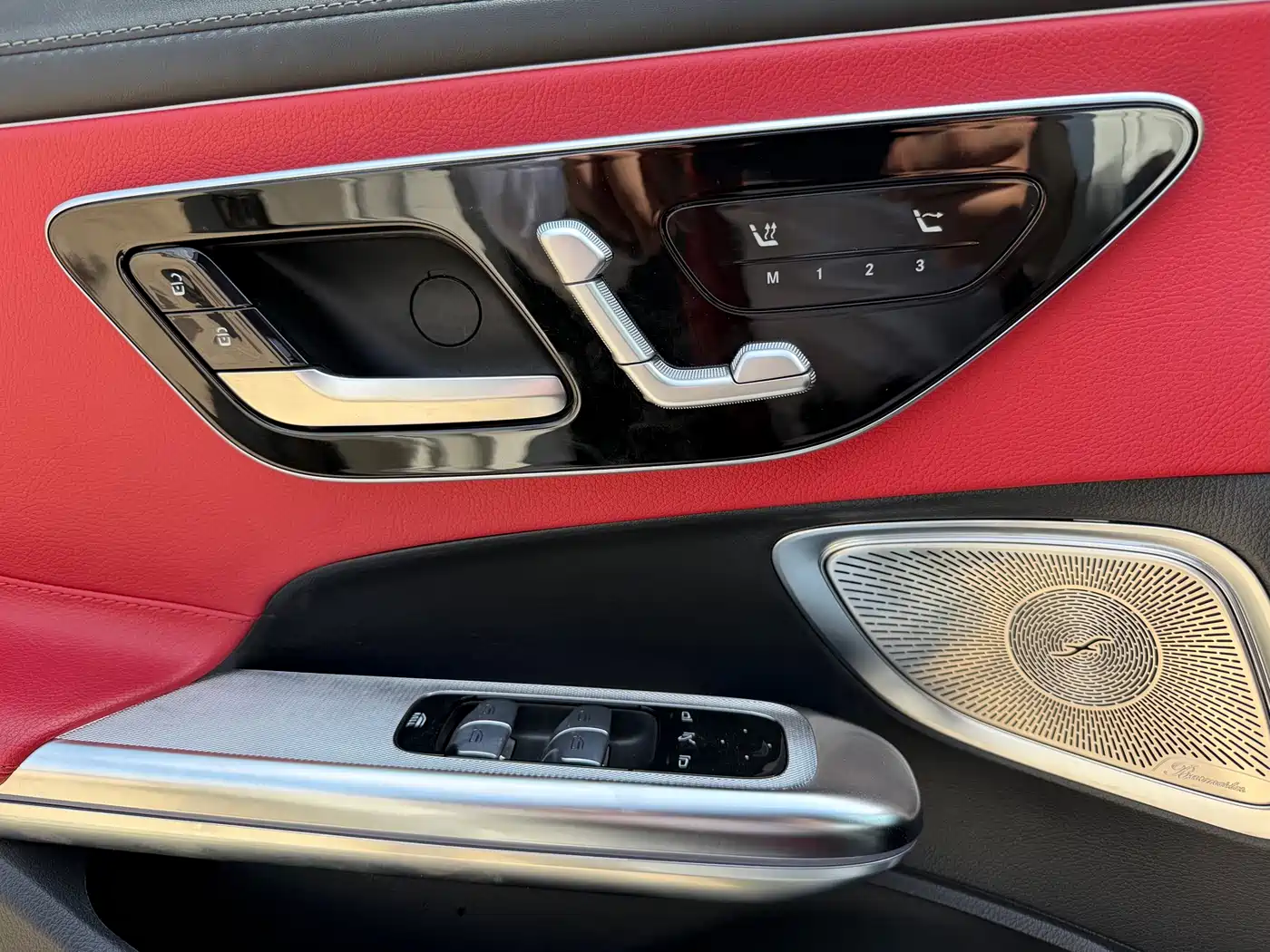 Mercedes-Benz CLE 2024 CLE 300 4MATIC Convertible Coupe фото 18