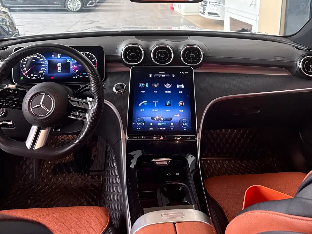 Mercedes-Benz C-Class 2022 C 200 L Sport Version фото 10
