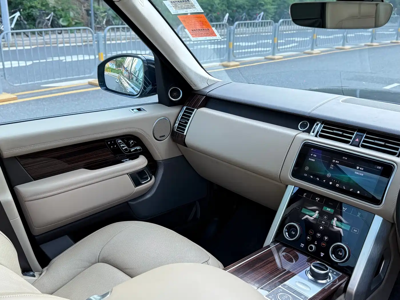 Land Rover Range Rover 2019 5.0 SC V8 Prestige Genesis Extended Edition фото 17