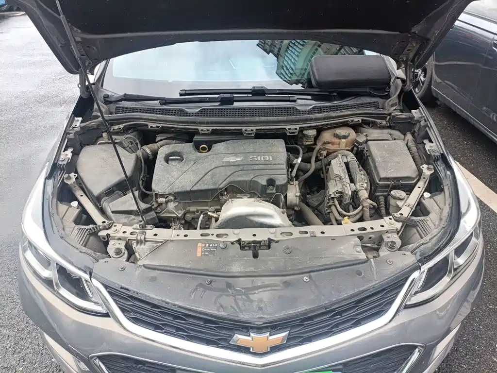 Chevrolet Cruze 2018 2018 Hatchback 320 Automatic Pioneer Sunroof Edition