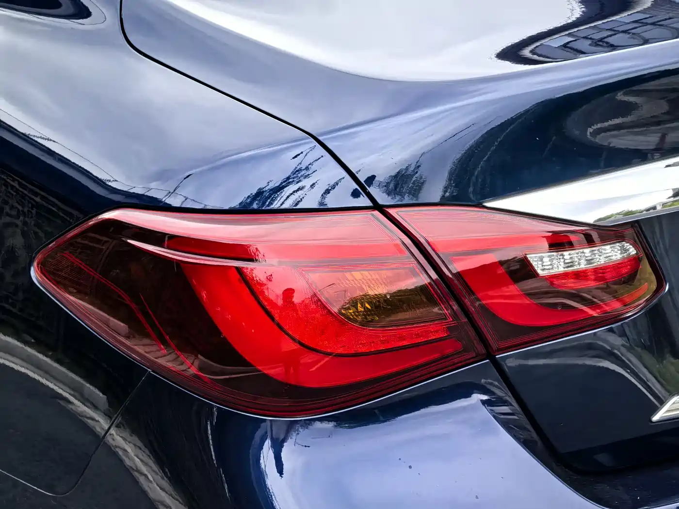 Infiniti Q70 2015 Q70L 2.5L Enjoyment Edition фото 18
