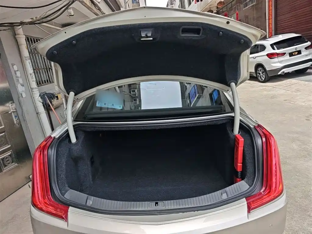 Cadillac XTS 2018 28T Technology фото 19