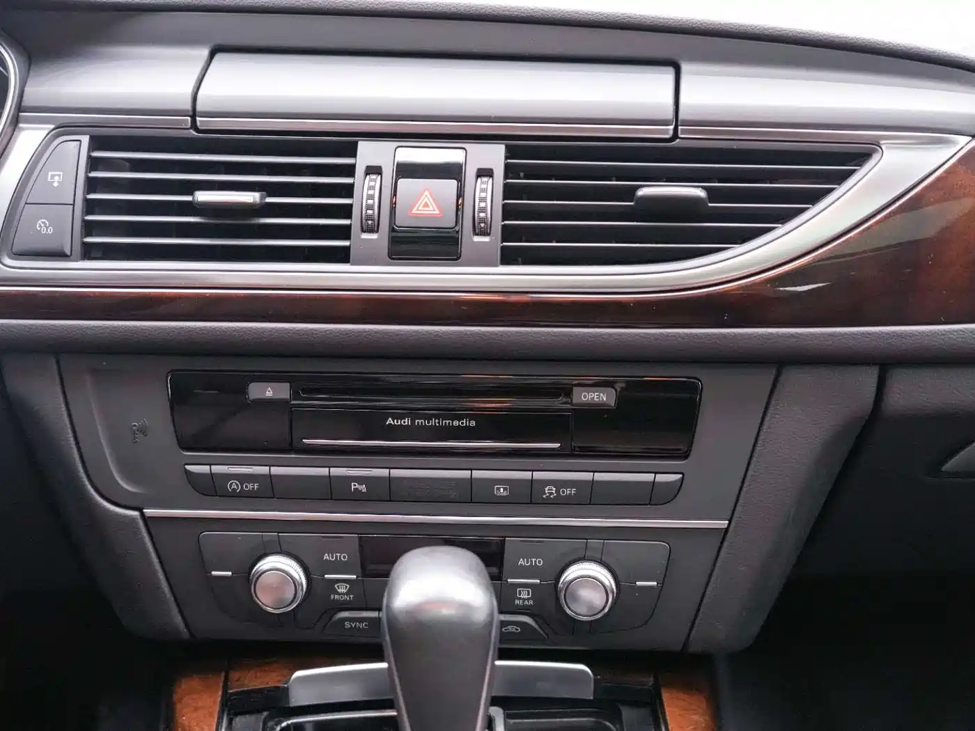 Audi A6L 2017 30 FSI Comfort фото 14