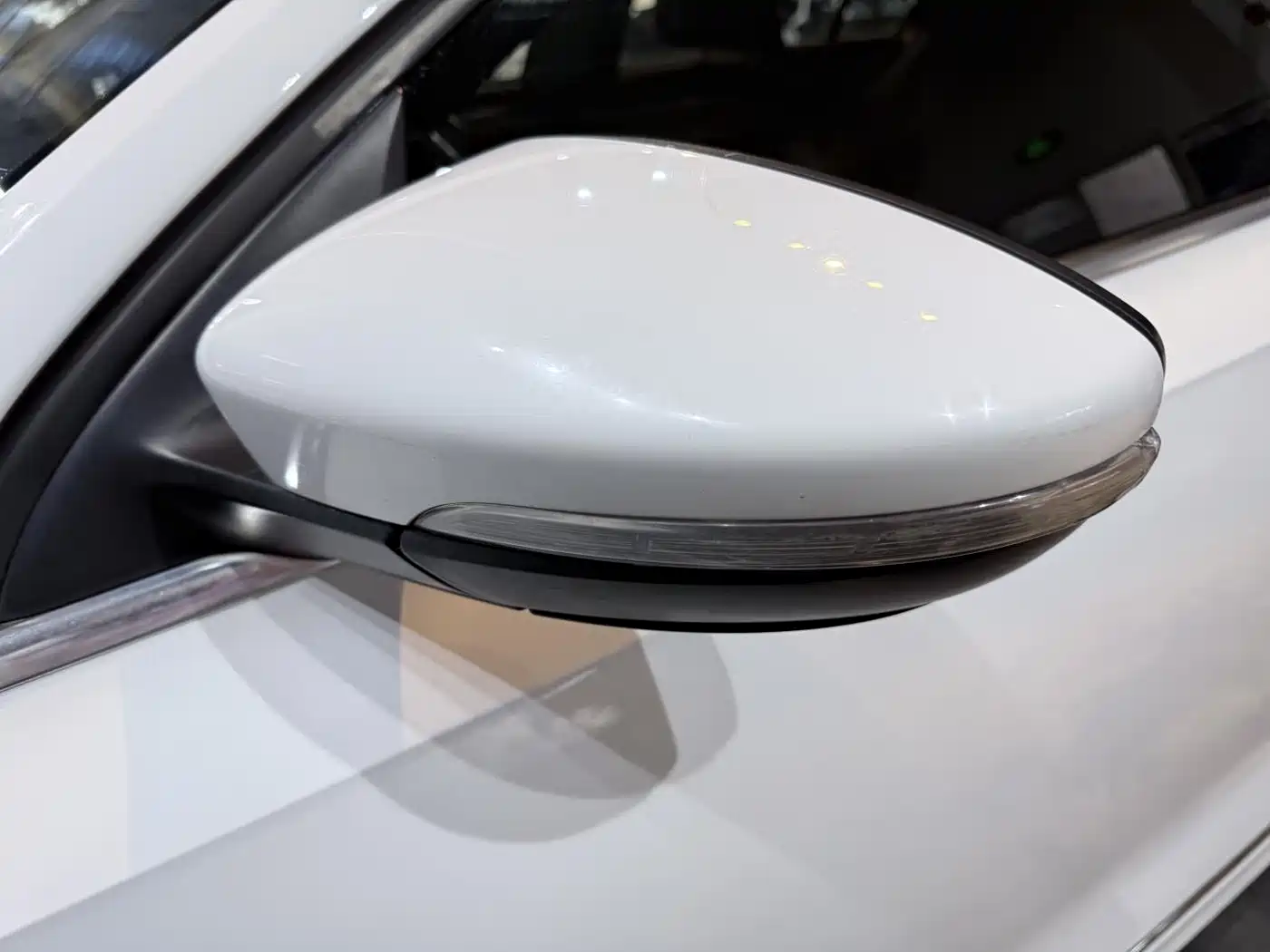 Volkswagen Sagitar 2018 1.6L Automatic Comfort фото 4