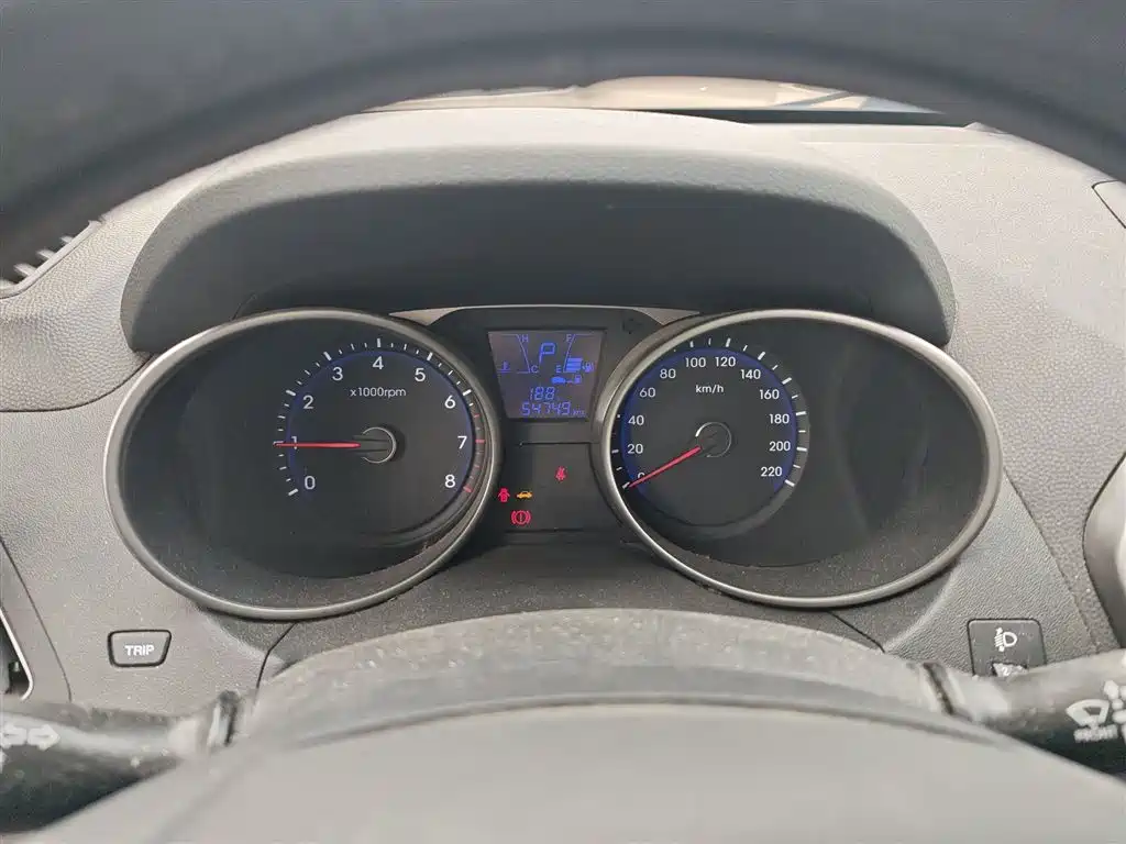 Hyundai Beijing Hyundai ix35 2013 2.0L Auto 2WD Smart GLS China IV фото 4