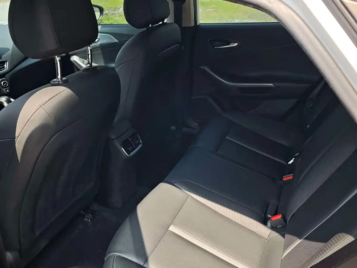 Hyundai Fista 2019 280TGDi Smart Edition China VI фото 5