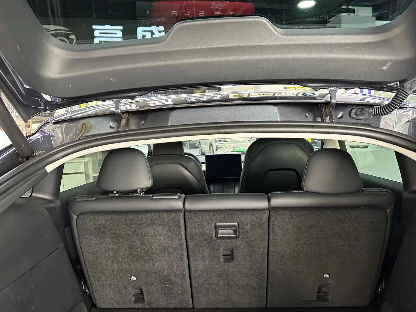 Фото 19 - Tesla Model Y