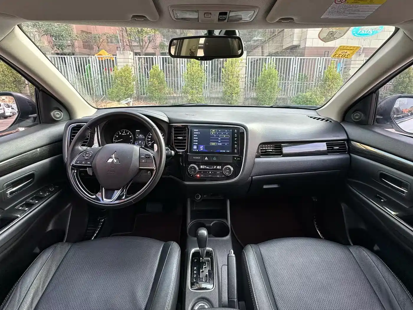 Mitsubishi Outlander 2017 2016 2.4L 4WD Elite Edition 5-seater