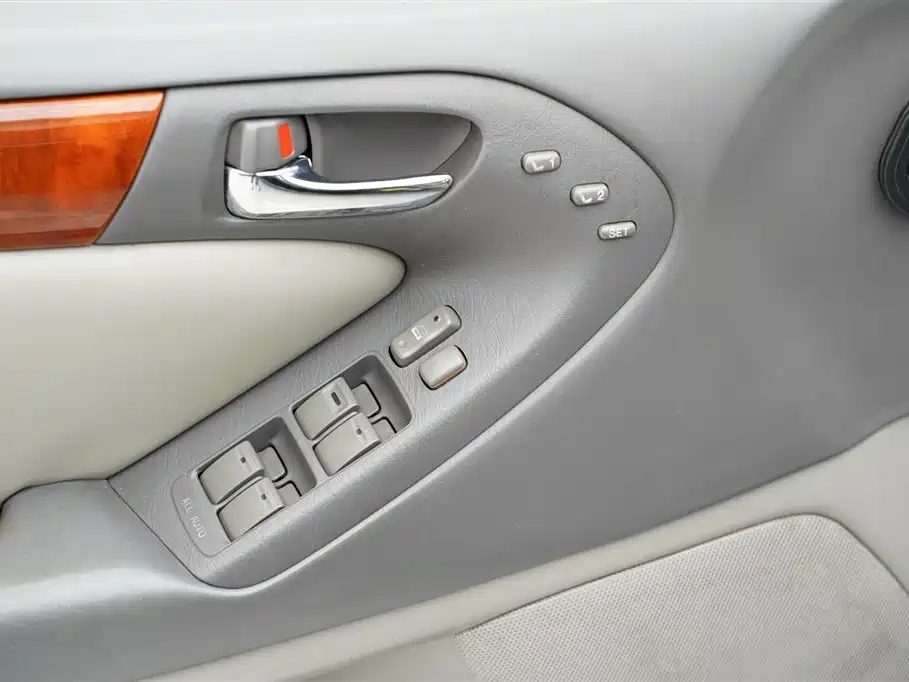 Lexus GS 2004 Model 300 фото 10