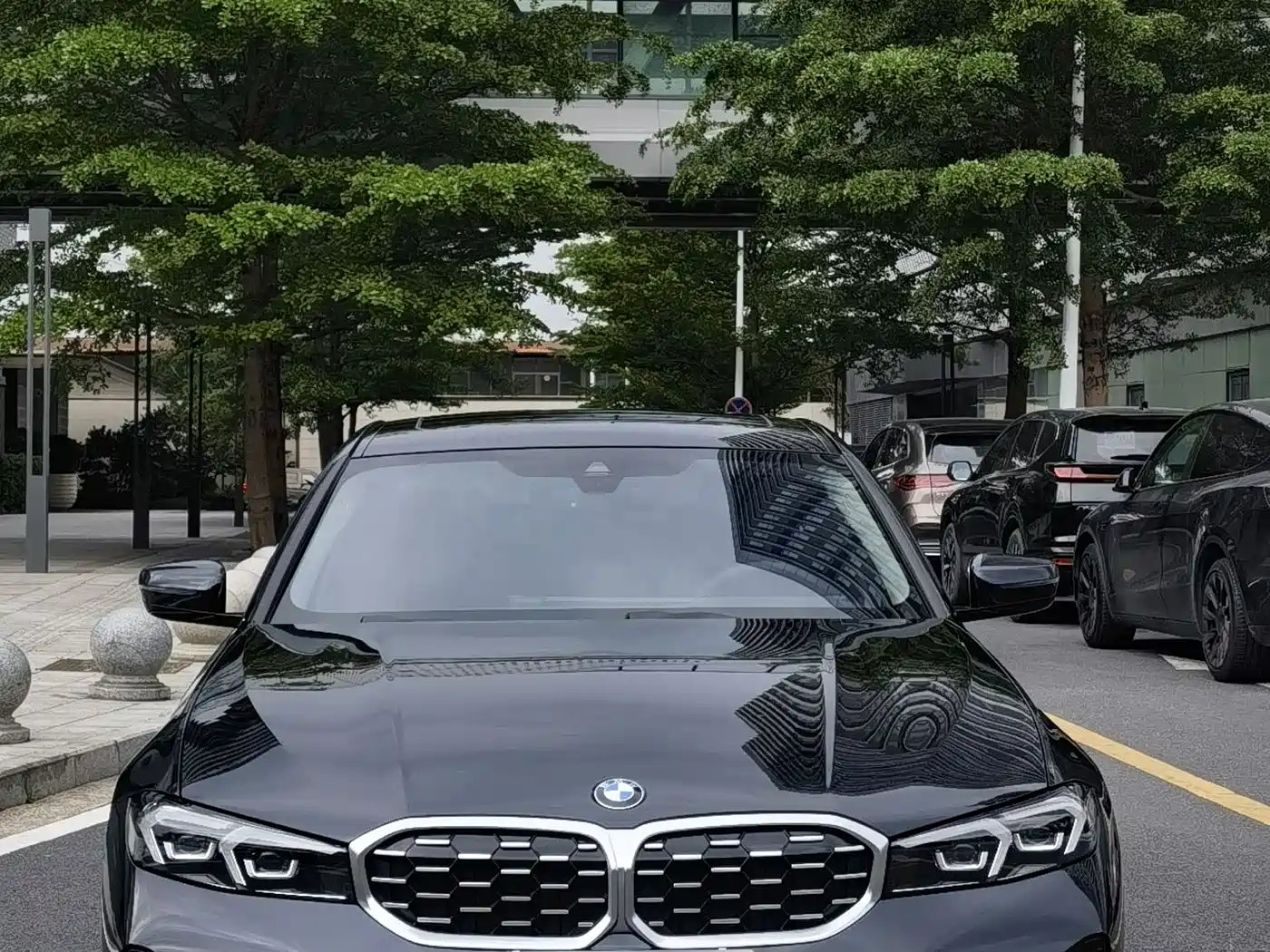 BMW 3 Series 2025 325Li M Sport Package фото 2