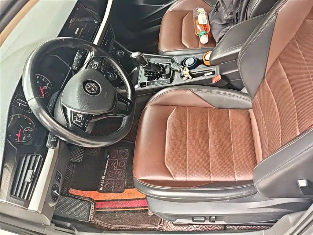 Volkswagen Lavida 2019 280TSI DSG Luxury Edition China VI фото 16
