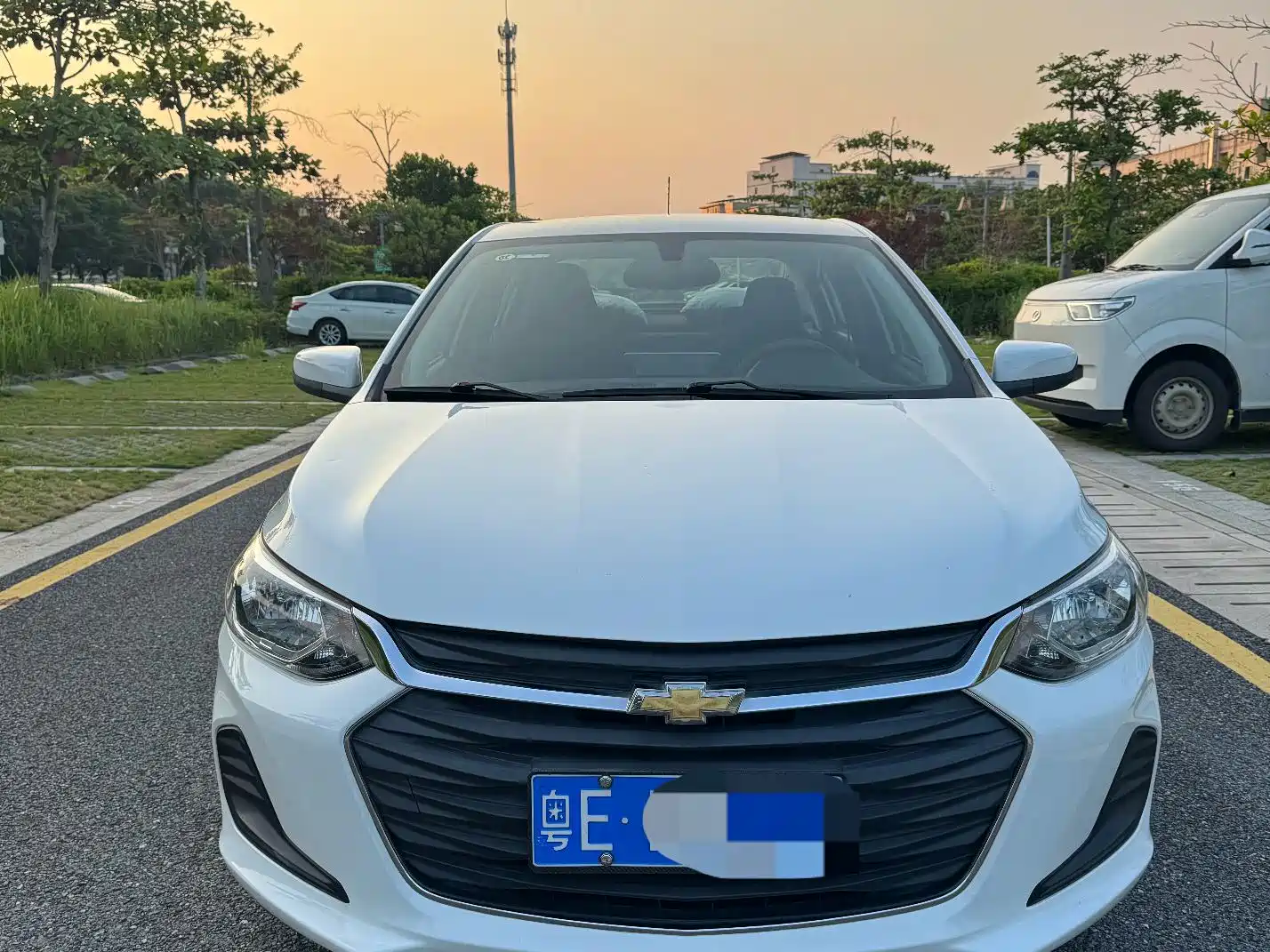 Photo 1 - Chevrolet Cavalier