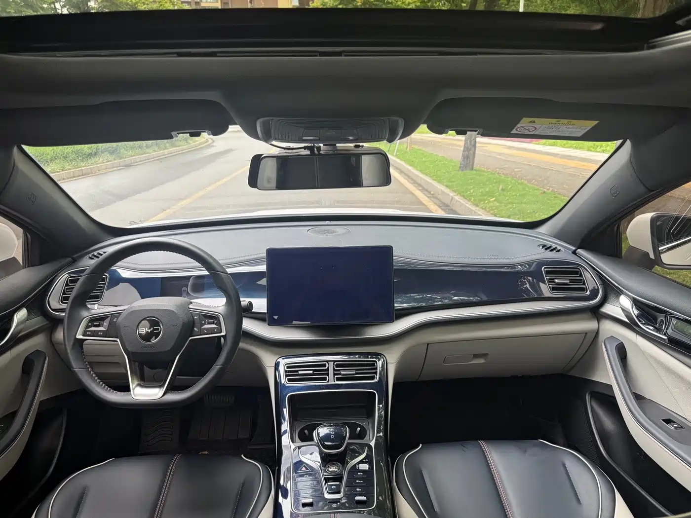 BYD Qin PLUS 2021 DM-i 55KM Flagship фото 8