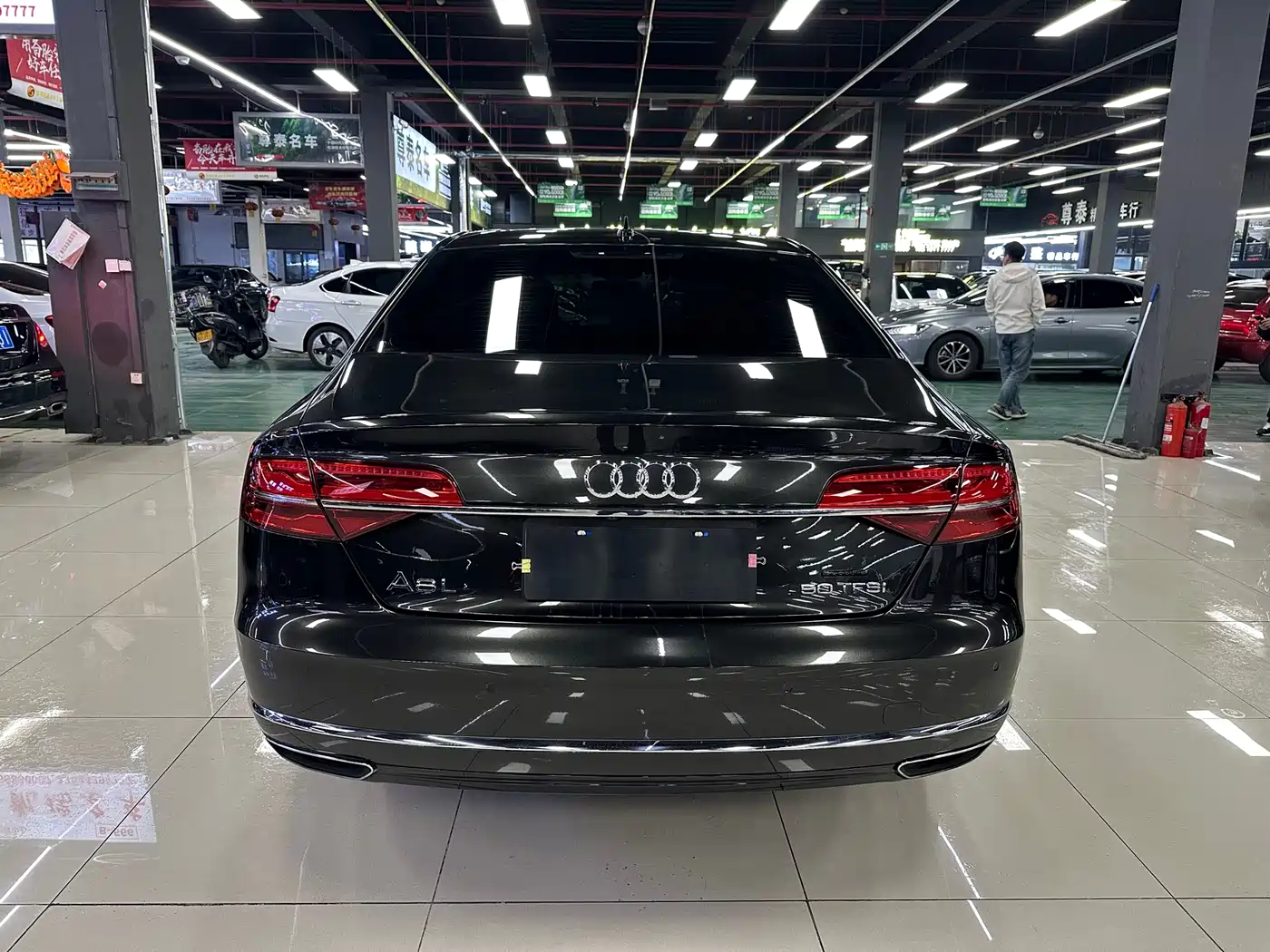 Audi A8 2016 A8L 45 TFSI quattro Luxury фото 5