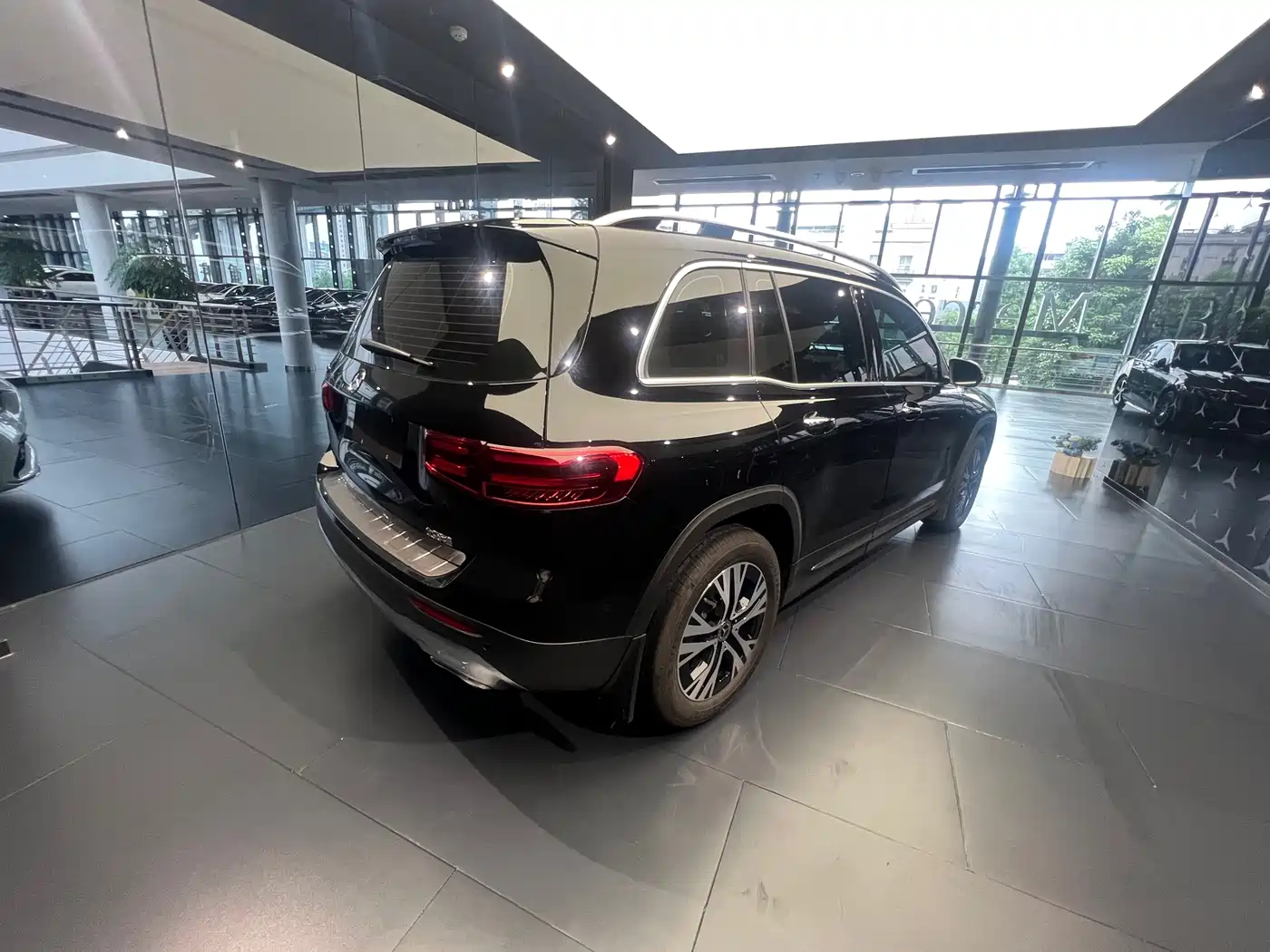 Mercedes-Benz GLB 2025 GLB 220 Dynamic фото 6
