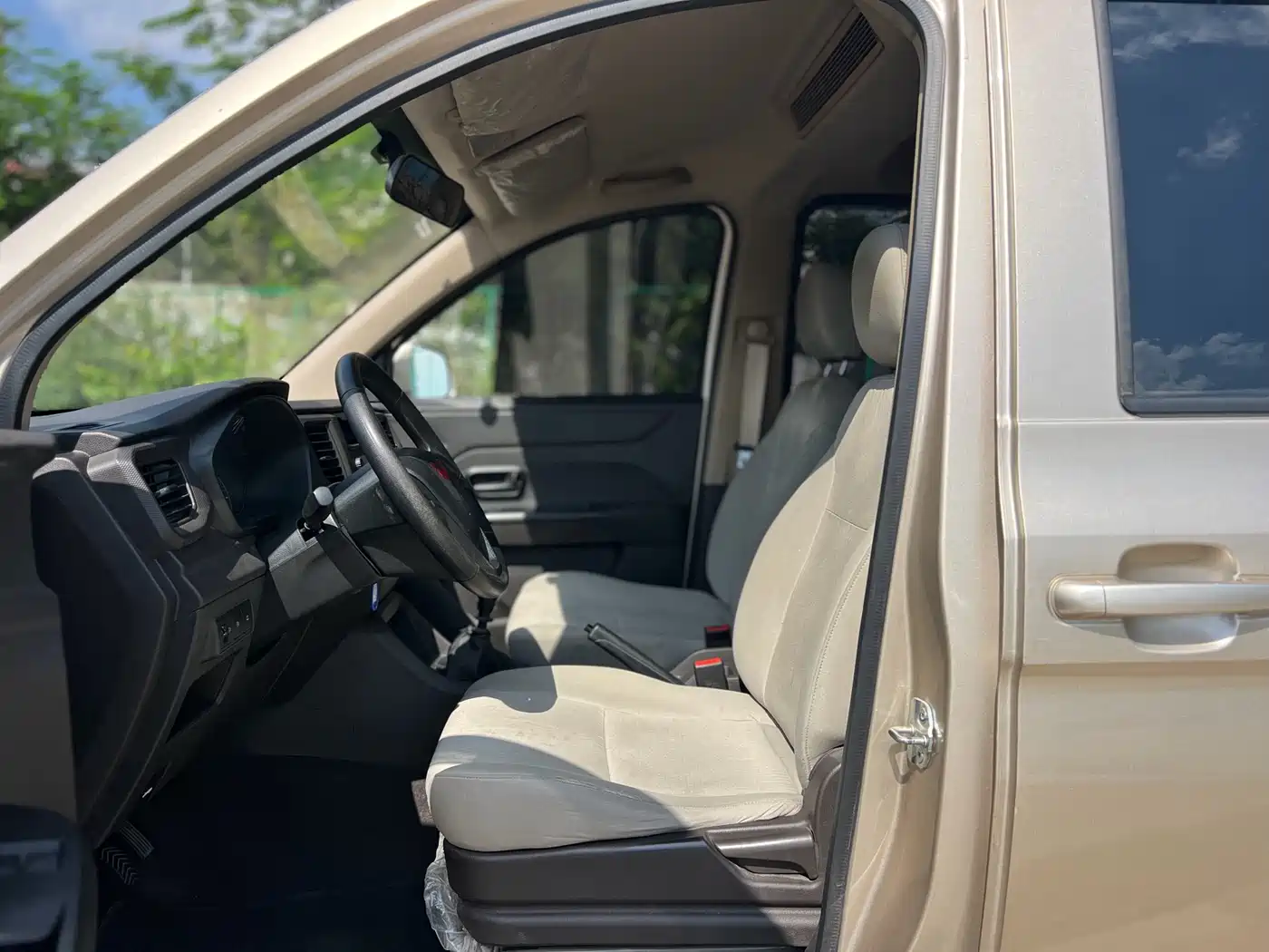 Фото 4 - Wuling Motors Wuling Hongguang V