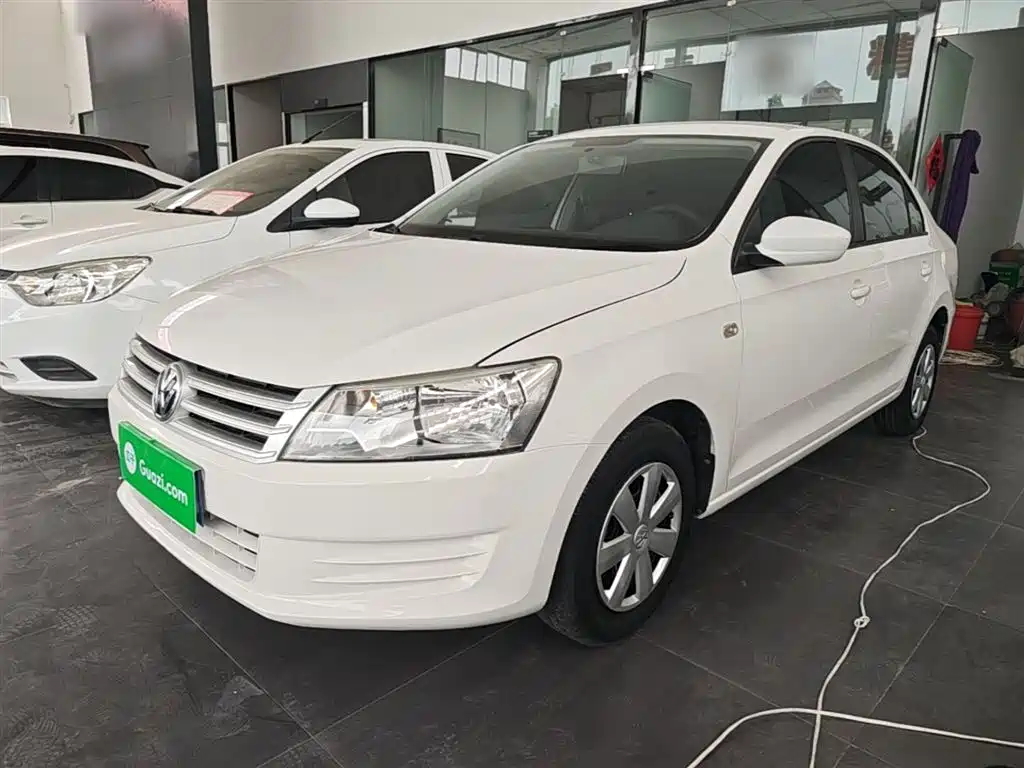 Volkswagen Santana 2015 1.6L Manual Trend Edition фото 2