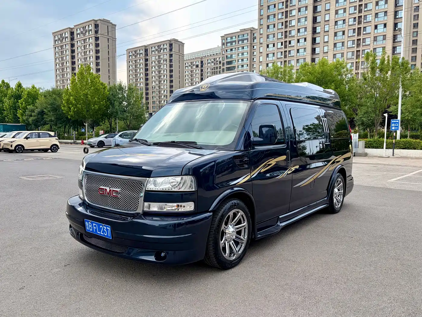 GMC Savana 2012 2013 5.3L Leader Edition