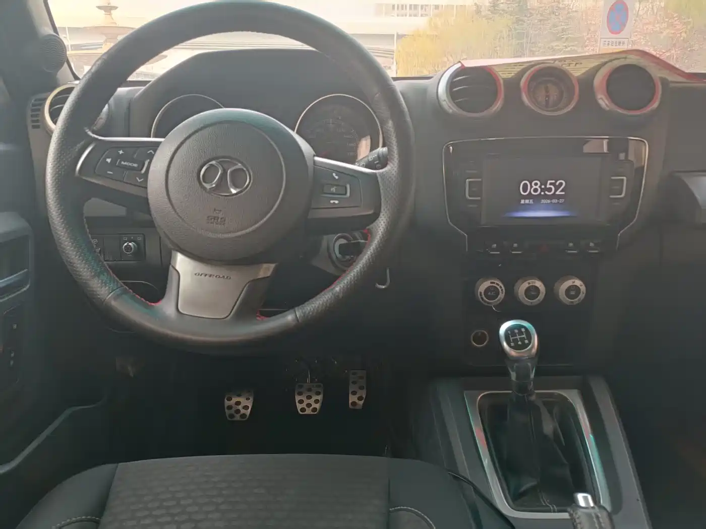 BAIC ORV Beijing Offroad BJ40 2016 Model 40L 2.0T Manual 2WD Luxury фото 6