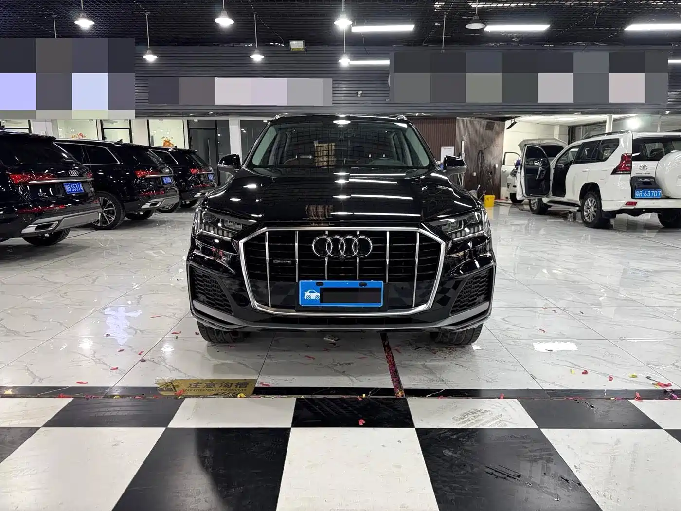 Audi Q7 2021 55 TFSI quattro S line Sport фото 2