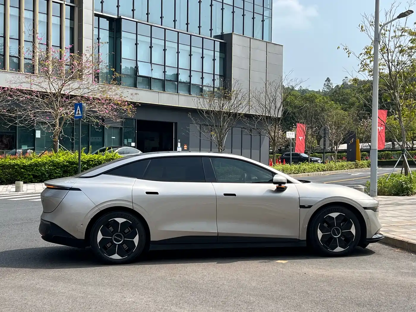 ZEEKR EXTREME KRYPTON 007