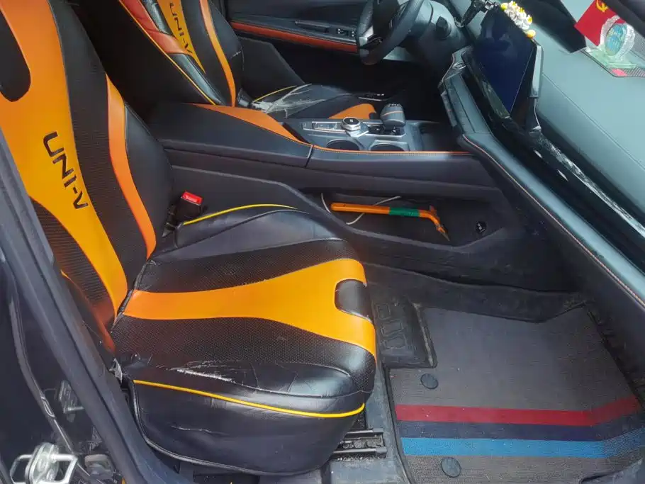 Changan UNI-V iDD 2023 2023 ZhiDian iDD 1.5T 113km Smart Fun Edition