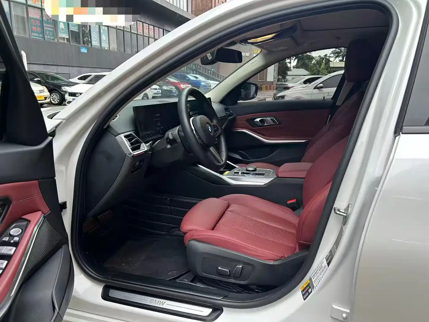 BMW I3