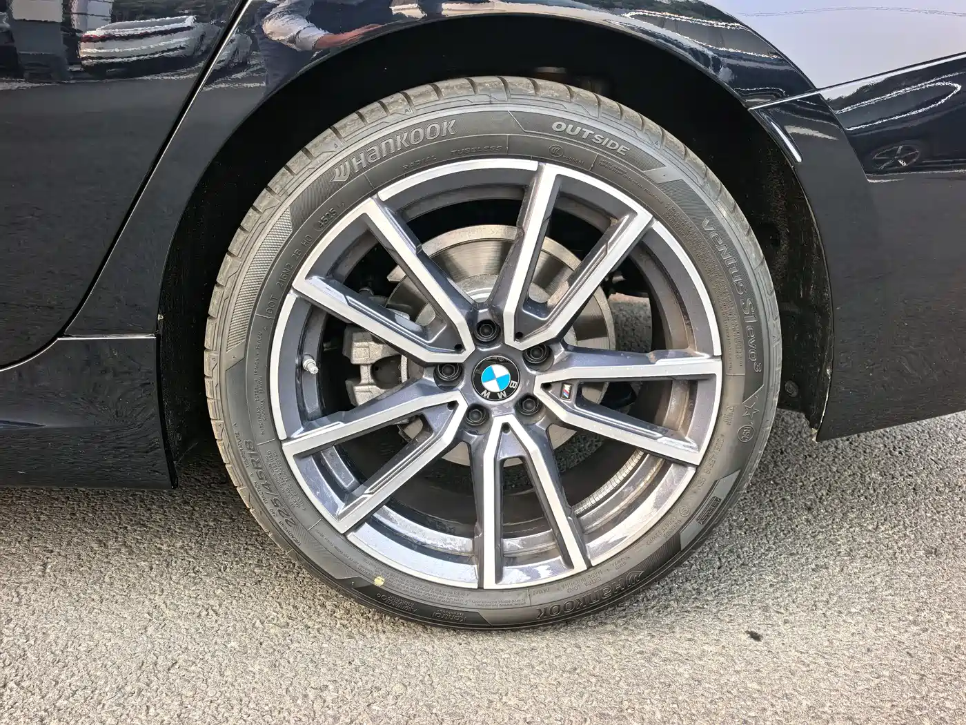 BMW 3 Series 2025 325Li M Sport Package фото 8