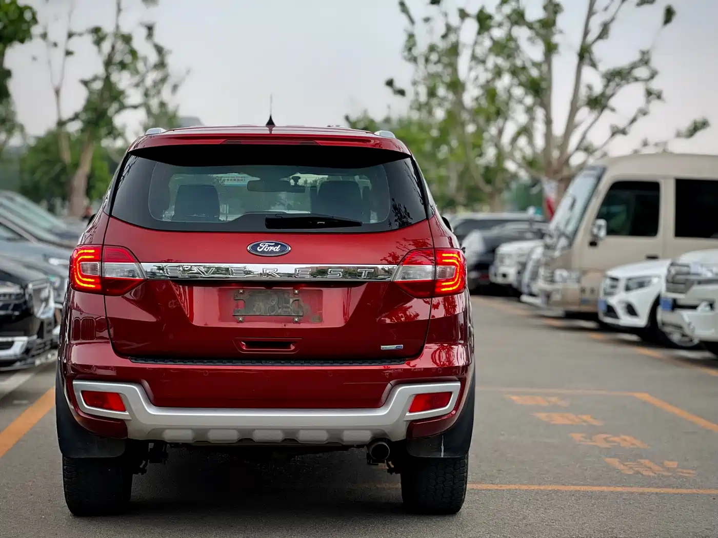 Ford Everest 2017 2017 2.0T Gasoline Automatic 4WD Luxury Edition 5-Seater