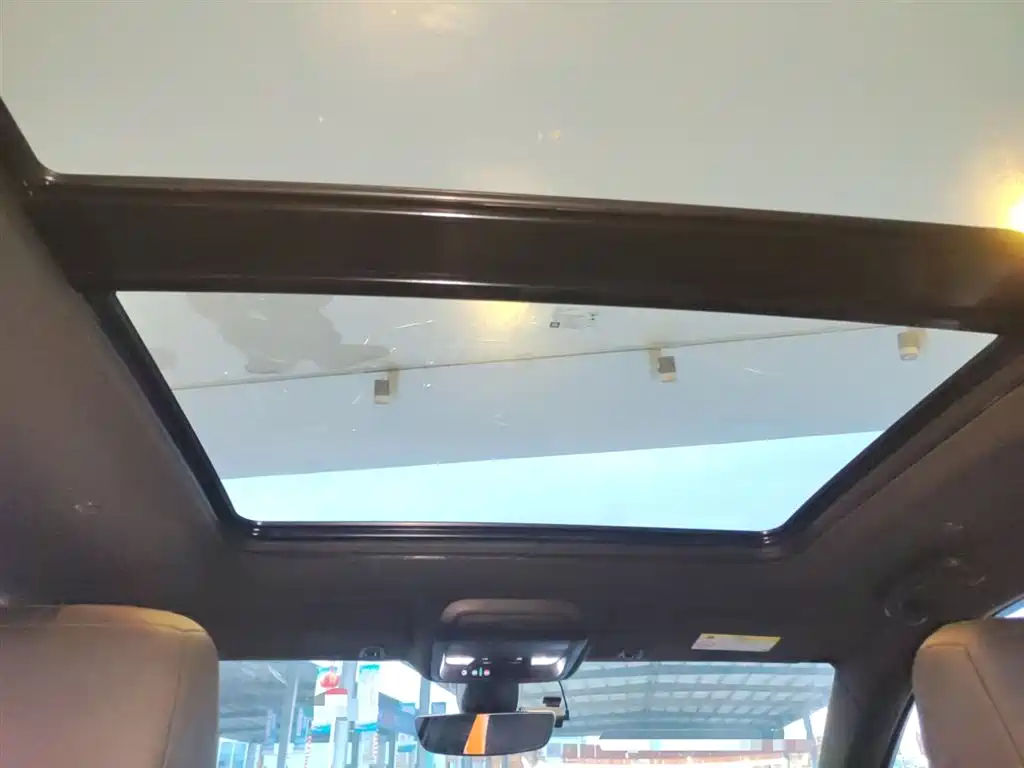 Cadillac XT5 2020 28T Luxury Model фото 14