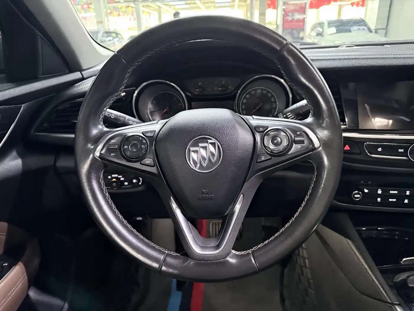 Buick Regal 2017 20T Elite Type фото 13