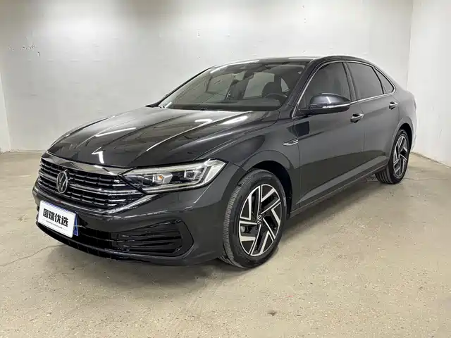 Volkswagen Sagitar 2022
