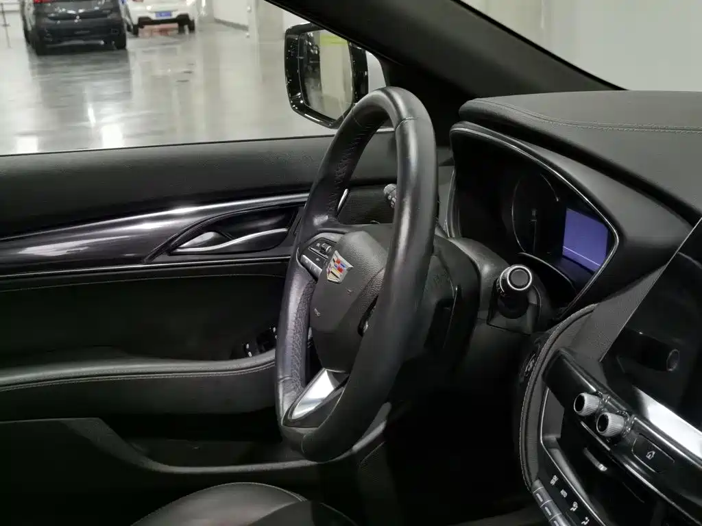Cadillac CT5 2020 2020 Facelift 28T Fashion Edition