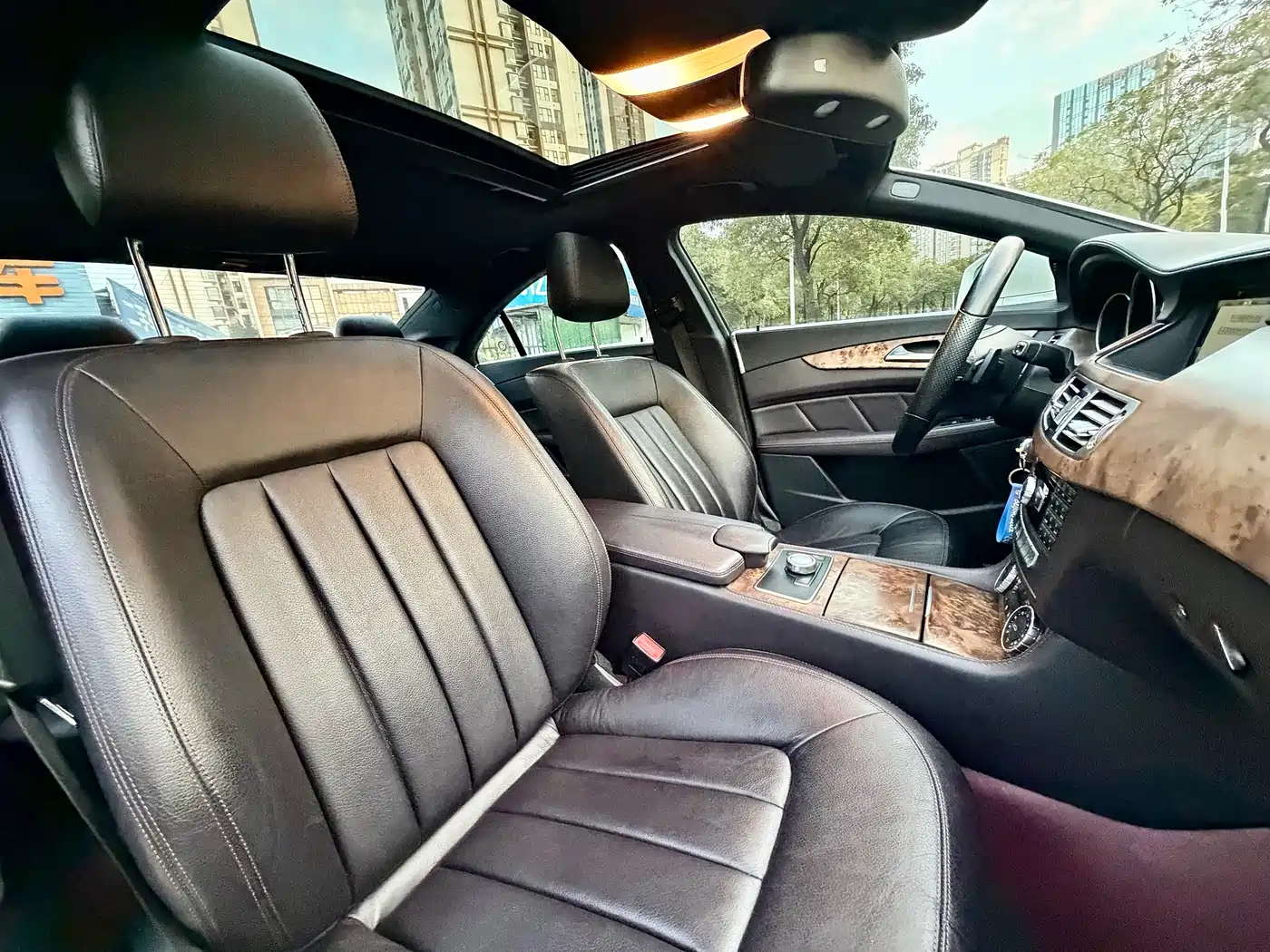 Mercedes-Benz CLS 2012 CLS 300 CGI фото 11